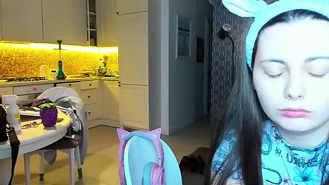  extraterrestrial  online show from 21, 11, 2025