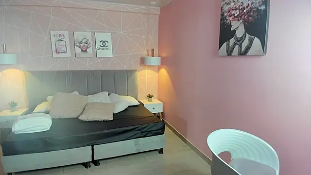 zara  sweet online show from 11, 11, 2025