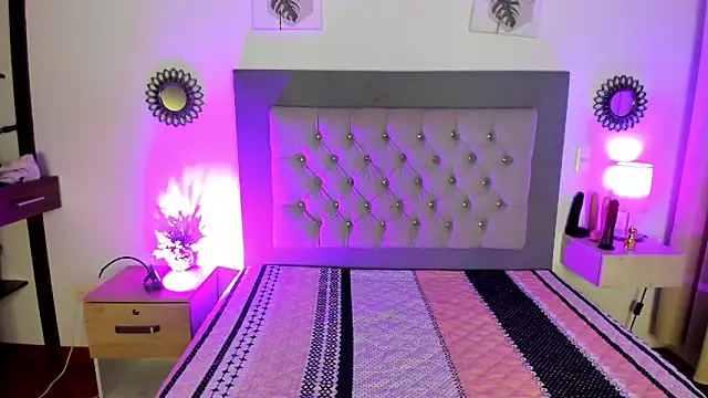 Snapshot of Kylie2211 chatting on 27, 1, 2025 Kylie2211 online show from 27, 1, 2025