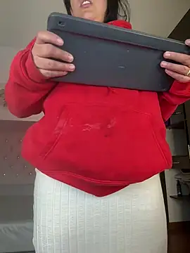 Snapshot of Kylie2211 chatting on 6, 2, 2025 Kylie2211 online show from 6, 2, 2025