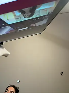 Snapshot of Kylie2211 chatting on 26, 2, 2025 Kylie2211 online show from 26, 2, 2025