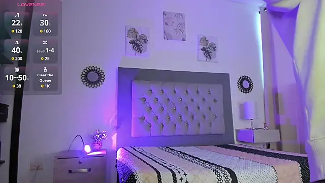 Snapshot of Kylie2211 chatting on 5, 3, 2025 Kylie2211 online show from 5, 3, 2025