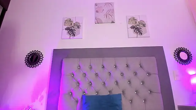 Snapshot of Kylie2211 chatting on 18, 3, 2025 Kylie2211 online show from 18, 3, 2025