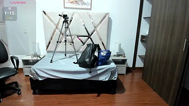 Snapshot of Kylie2211 chatting on 13, 9, 2025 Kylie2211 online show from 13, 9, 2025