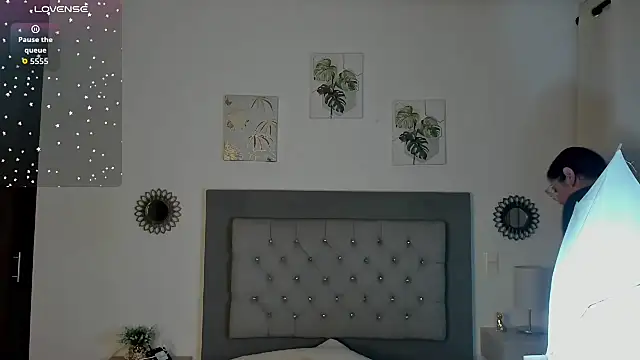 Snapshot of Kylie2211 chatting on 20, 9, 2025 Kylie2211 online show from 20, 9, 2025