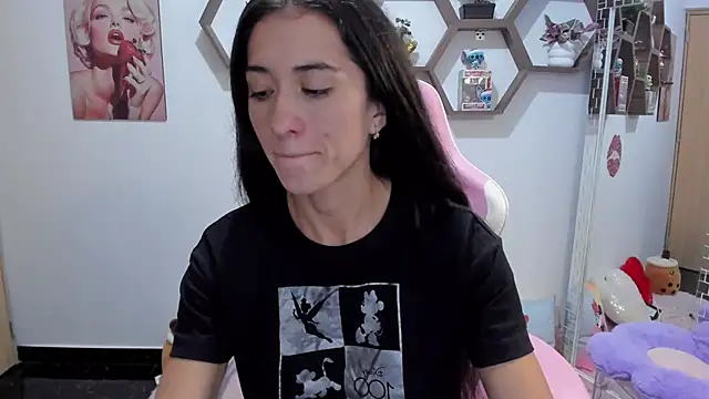 SharonSander online show from 23, 3, 2025