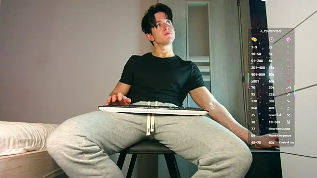 ChristianLevine  online show from 20, 12, 2025