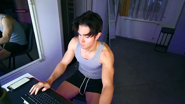 ChristianLevine  online show from 19, 4, 2026