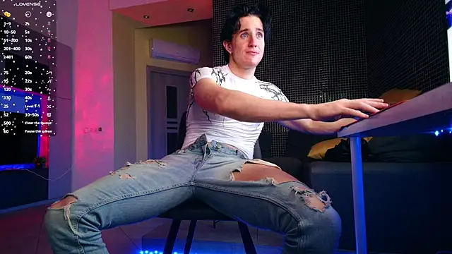ChristianLevine  online show from 8, 6, 2026