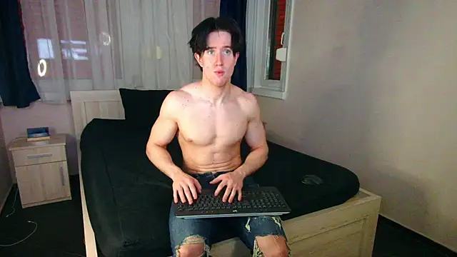 ChristianLevine  online show from 22, 7, 2026