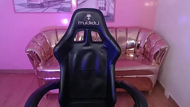 Snapshot of carlie_mayer_v chatting on 30, 9, 2025 carlie mayer v online show from 30, 9, 2025