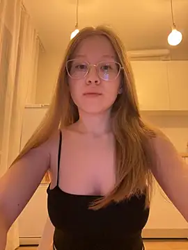 Eva Weyne online show from 7, 10, 2025