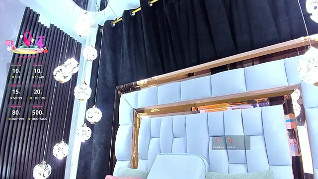 SarayRoyse online show from 7, 3, 2026