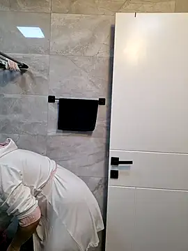 Snapshot of Esmertarcinim chatting on 7, 2, 2025 Esmertarcinim online show from 7, 2, 2025