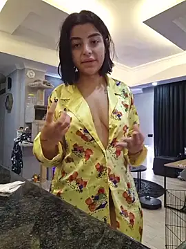 Snapshot of Esmertarcinim chatting on 11, 11, 2025 Esmertarcinim online show from 11, 11, 2025