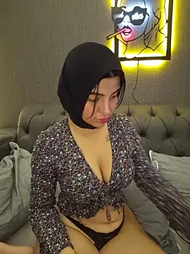 Snapshot of Esmertarcinim chatting on 19, 12, 2025 Esmertarcinim online show from 19, 12, 2025