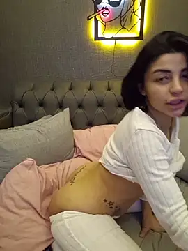 Snapshot of Esmertarcinim chatting on 11, 3, 2026 Esmertarcinim online show from 11, 3, 2026