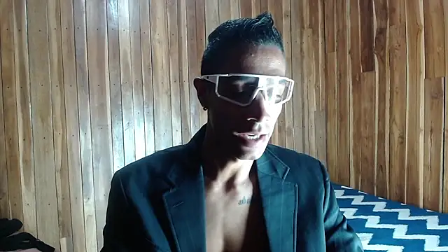 Snapshot of DEMARCOUS_NM chatting on 1, 3, 2026 DEMARCOUS NM online show from 1, 3, 2026