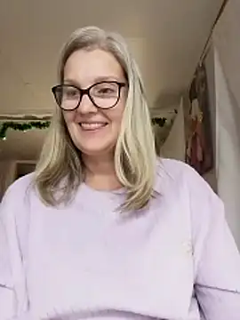 irinamaux online show from 30, 11, 2025