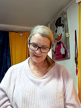 irinamaux online show from 28, 3, 2026