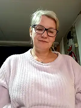 irinamaux online show from 21, 4, 2026