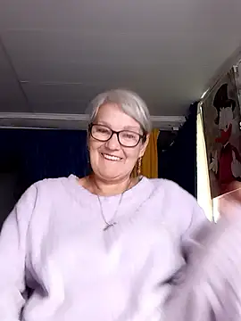 irinamaux online show from 7, 6, 2026