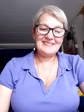 irinamaux online show from 27, 6, 2026
