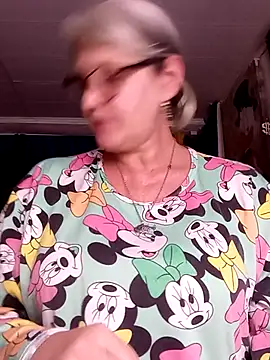 irinamaux online show from 17, 7, 2026