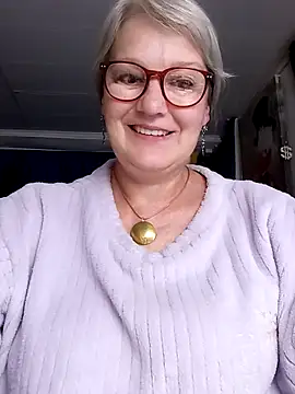 irinamaux online show from 25, 7, 2026