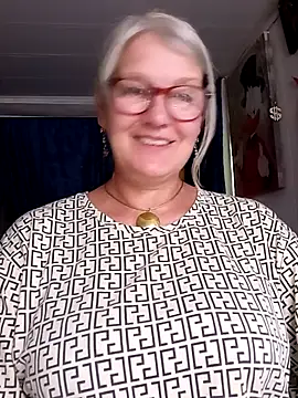 irinamaux online show from 28, 7, 2026