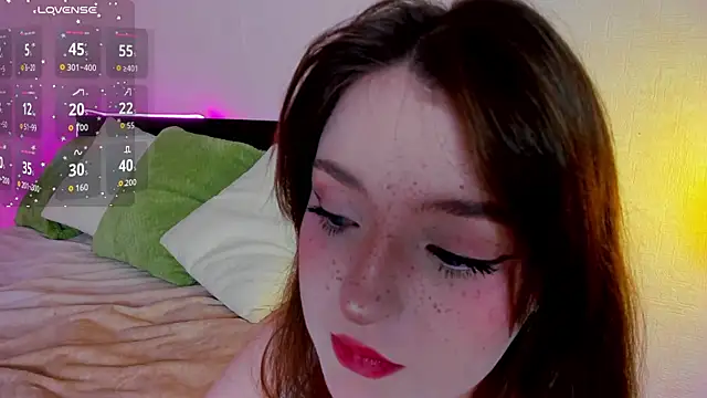 Snapshot of lexxxxxxi chatting on 14, 12, 2025 lexxxxxxi online show from 14, 12, 2025