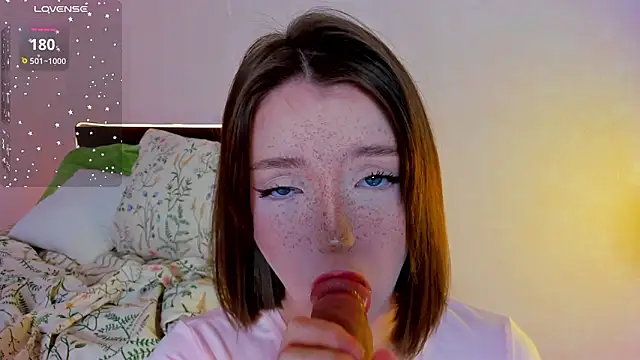 Snapshot of lexxxxxxi chatting on 23, 2, 2026 lexxxxxxi online show from 23, 2, 2026