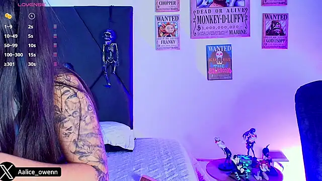 Aliceowenn online show from 18, 10, 2025