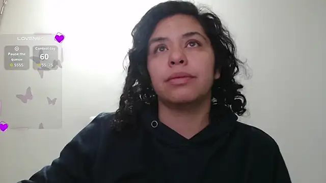 Snapshot of Anne_purple chatting on 11, 6, 2026 Anne purple online show from 11, 6, 2026