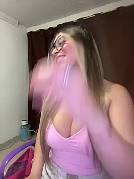 CristalGmez online show from 26, 4, 2026