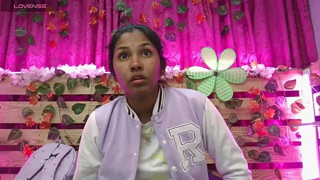 Elsa Parisi online show from 13, 1, 2025