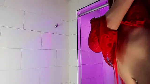 Victoria Kastelo online show from 15, 9, 2025