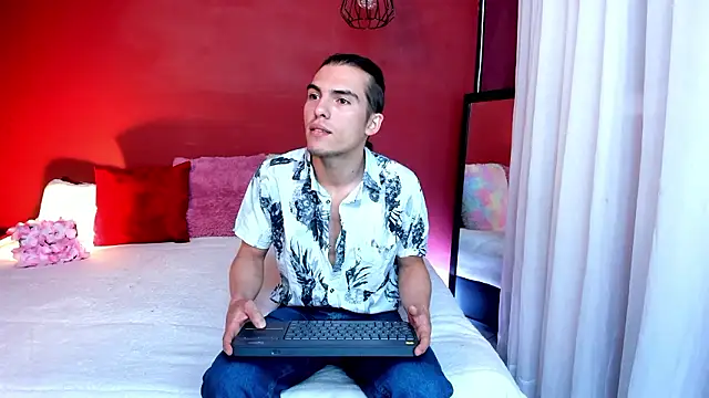 Snapshot of _Tattoo_Couple chatting on 11, 2, 2026 Tattoo Couple online show from 11, 2, 2026