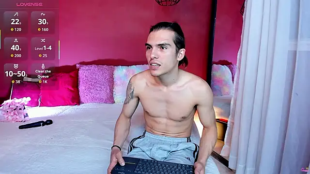 Snapshot of _Tattoo_Couple chatting on 9, 3, 2026 Tattoo Couple online show from 9, 3, 2026