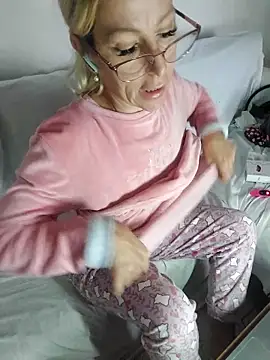 blondyruby online show from 14, 11, 2025