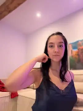  Juliette online show from 22, 4, 2026