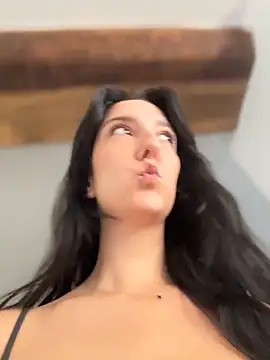  Juliette online show from 27, 4, 2026