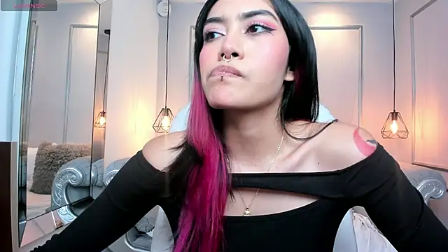 AzuraKindong online show from 20, 1, 2025