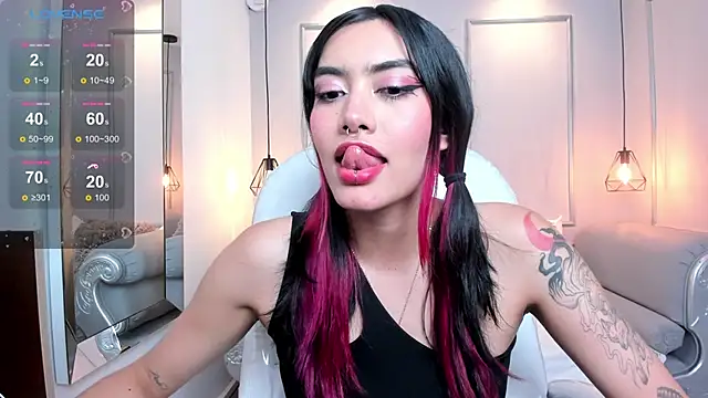 AzuraKindong online show from 24, 1, 2025