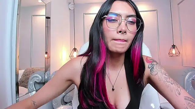 AzuraKindong online show from 19, 3, 2025