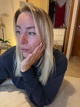 ChristyAdair online show from 25, 1, 2025