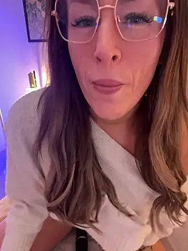 ChristyAdair online show from 20, 11, 2025