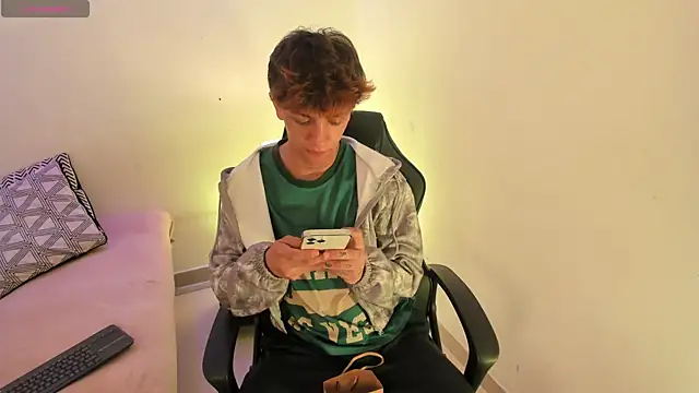 Tomy Rox online show from 28, 9, 2025