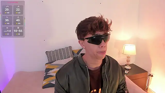 Tomy Rox online show from 3, 10, 2025