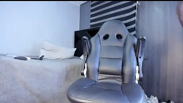 Dancelwashington online show from 18, 4, 2026